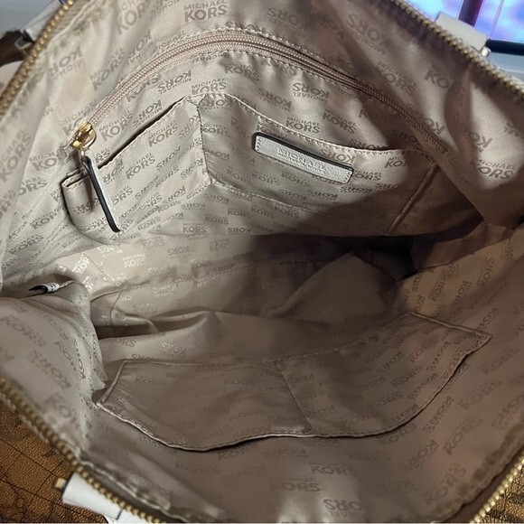 Michael Kors Tan Jacquard Jet Set Large Zip Tote White Leather Strap Side Pocket - Picture 11 of 14